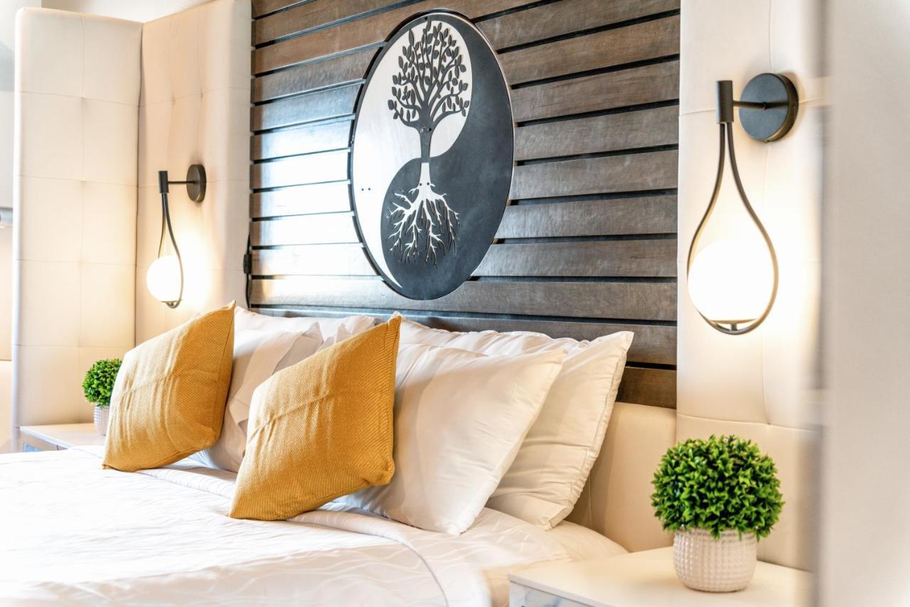 Aspire Inn Studios & Spas Bellflower Luaran gambar