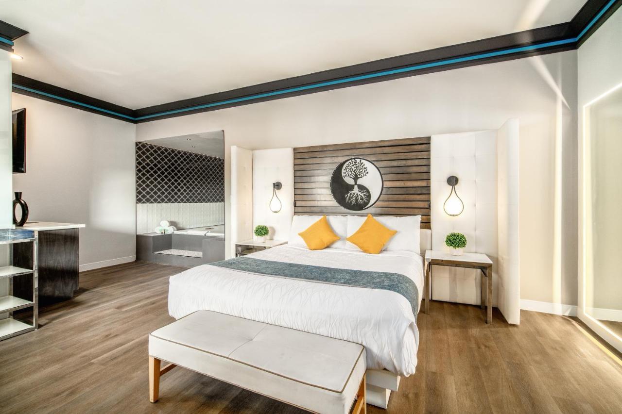 Aspire Inn Studios & Spas Bellflower Luaran gambar